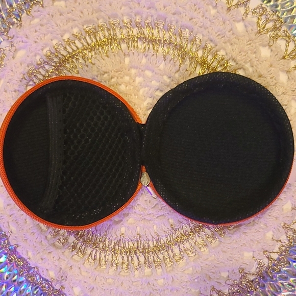 FREE Tech Case(Multi Stripes) ($20) Minimum Purchase or Separate Purchase. - Picture 4 of 4